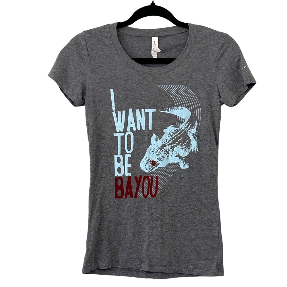 Bayou Alligator Graphic Tee Womens Small Southern Louisiana Cajun Tee